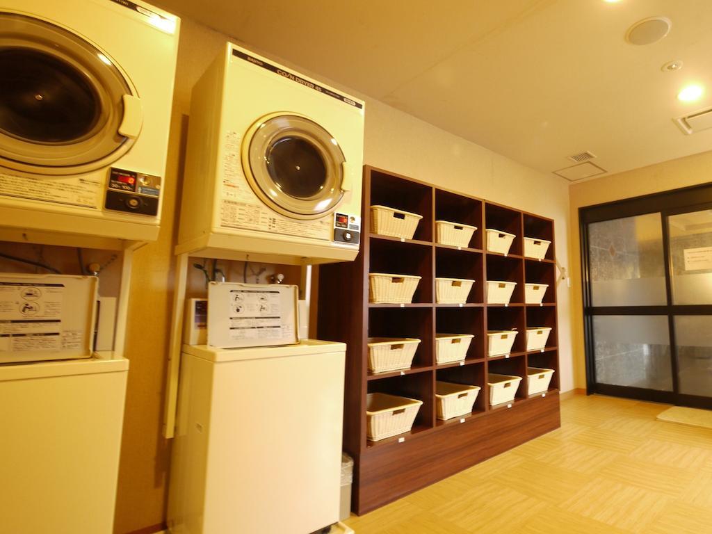 Hotel Route-Inn Nobeoka Ekimae Екстер'єр фото